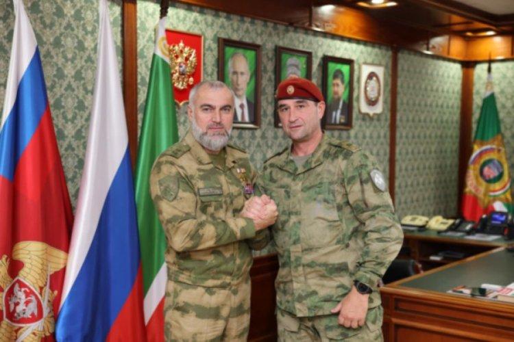  Генерал-лейтенант Шарип Делимханов провел рабочую встречу с первым заместителем командующего СКО Росгвардии